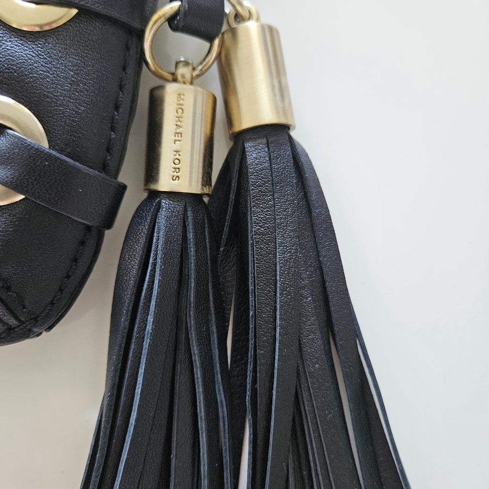 🔥Michael Kors Black Leather Astor Shoulder Bag/clutch with Gold Accents🔥 - Picture 5 of 11